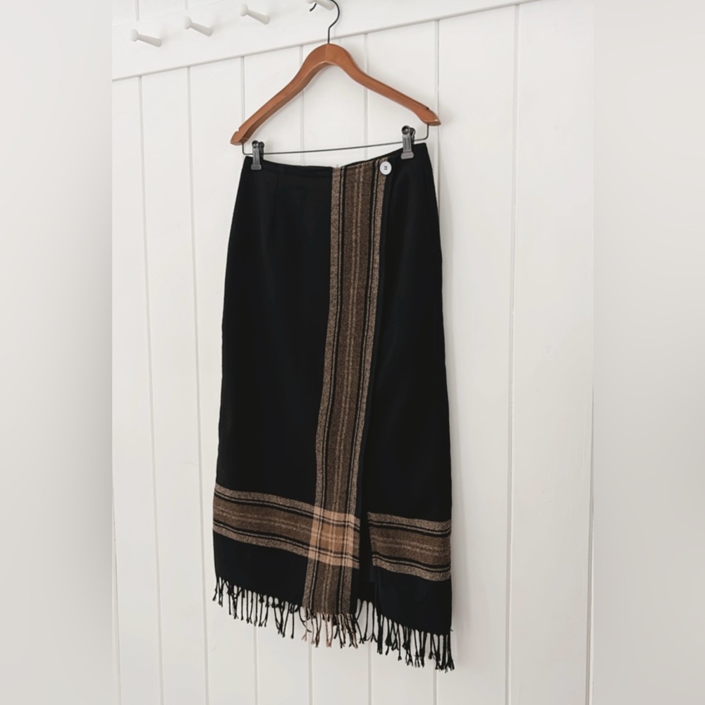 Vintage Dressbarn Wrap Skirt Plaid Fringe Wool Blend Black Brown Western Maxi - Picture 6 of 14